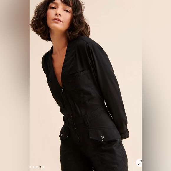 Free People Time for Me black lyocell overall jumpsuit size Medium new - Picture 6 of 16